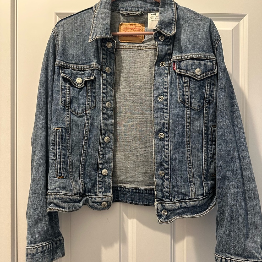 Vintage Levi's Classic Blue Denim Jacket